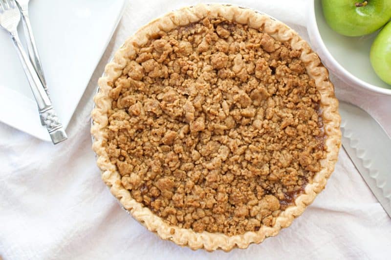 Green Apple Crumble Pie