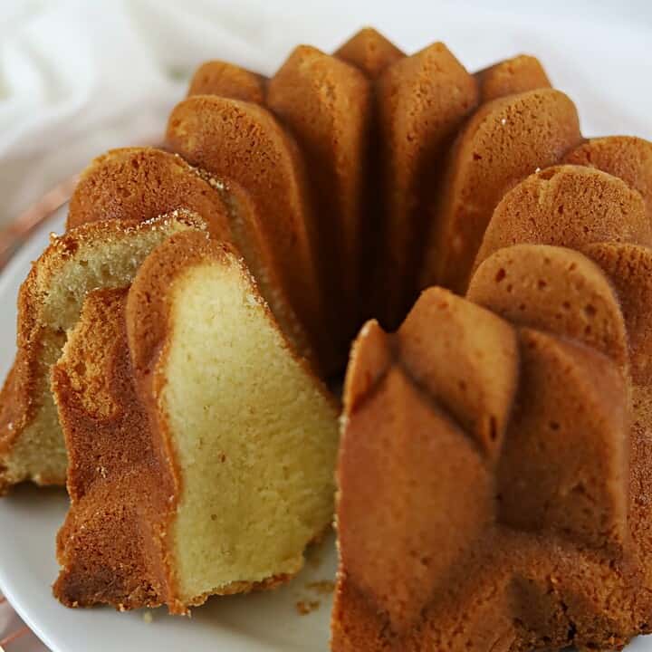 Whipping Cream Pound Cake {How to Video} Whip it like Butter