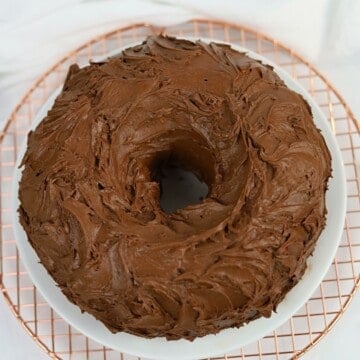 Image of Yellow Pound Cake.