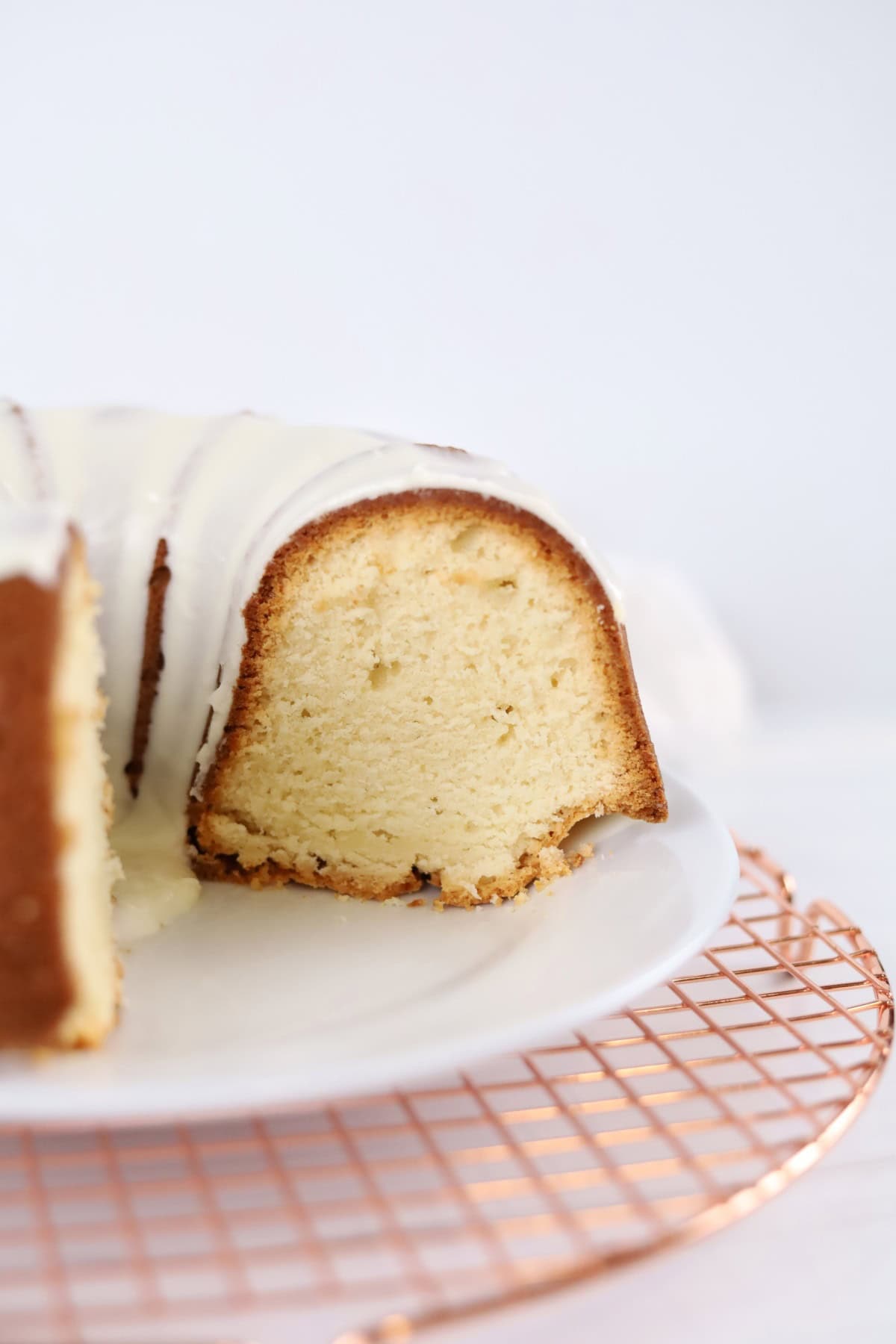Lemon Sour Cream Pound Cake