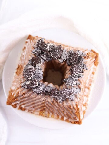 Oreo Cream Cheese Pound Cake