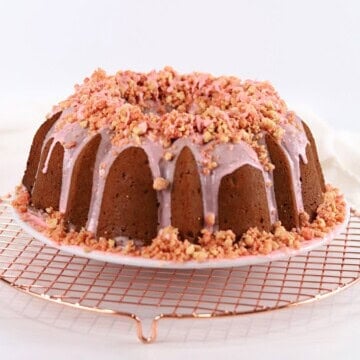 Strawberry Crunch Pound Cake