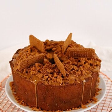 Mile High Cookie Butter Pound Cake