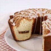 Coffee Cake Pound Cake